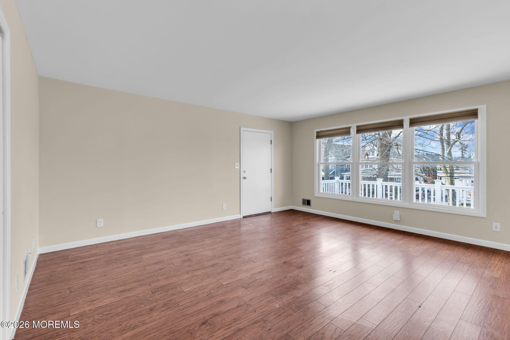 404 9th Avenue - Photo 15