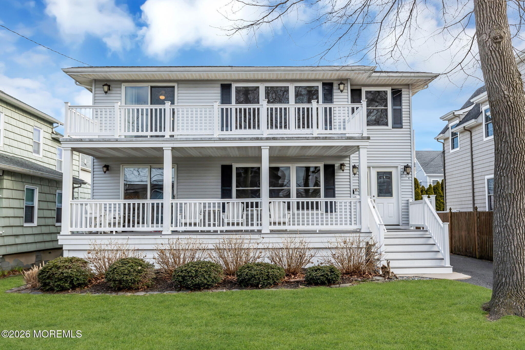 404 9th Avenue - Photo 0