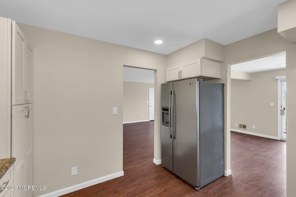 404 9th Avenue - Photo 13