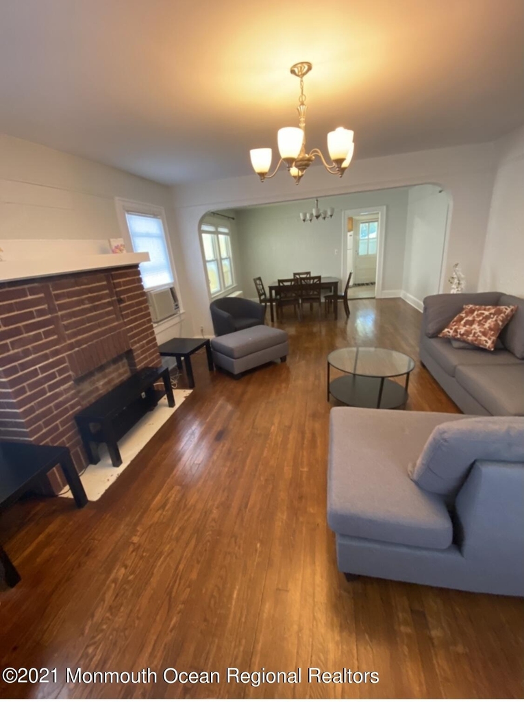 127 Phillips Avenue - Photo 9