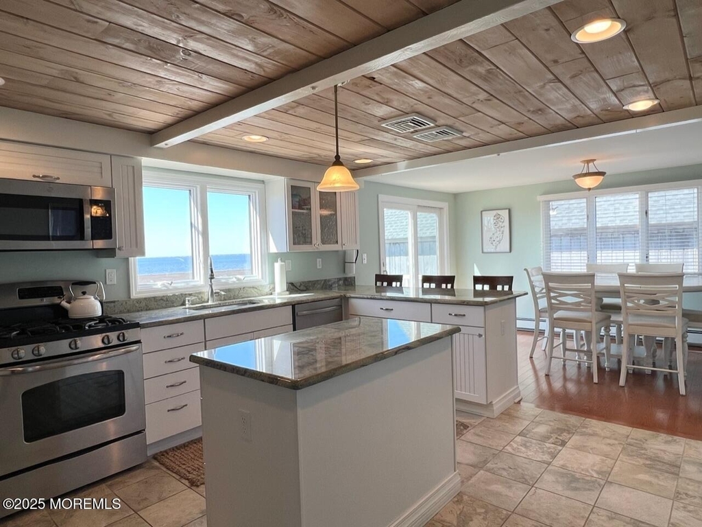 245 24th Avenue - Photo 8