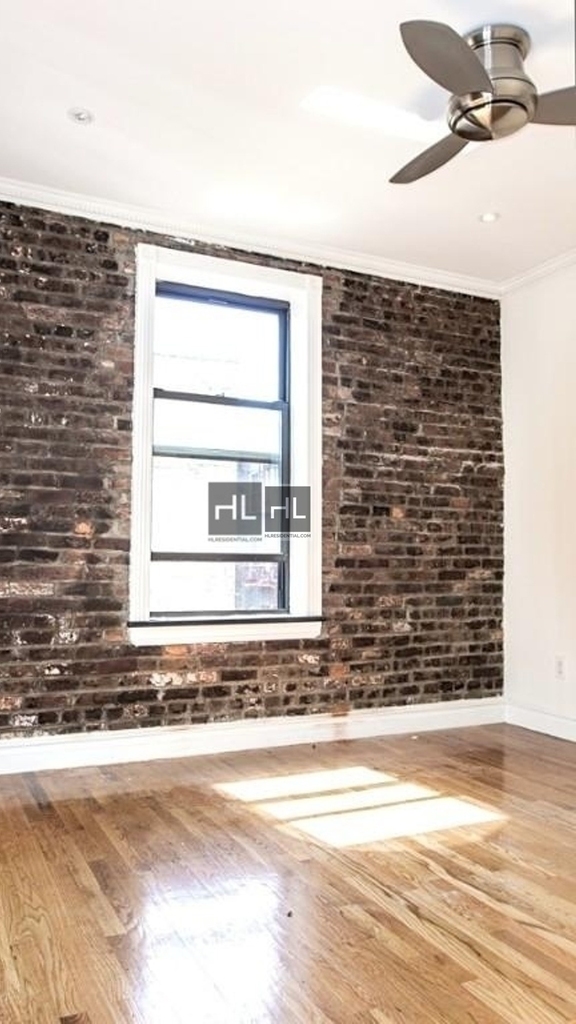 E 13th St. - Photo 3