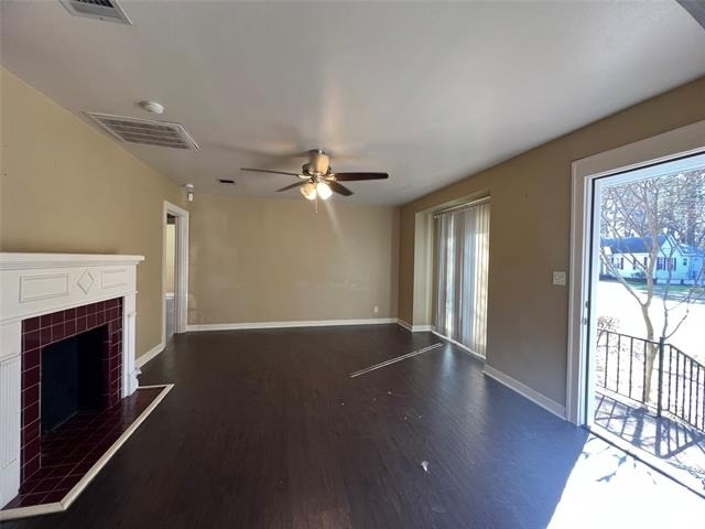 642 Robinson Place - Photo 2