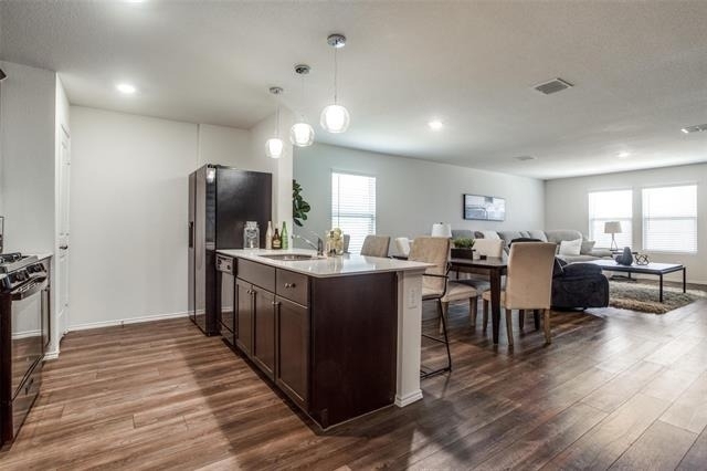 425 Sweet Shade Lane - Photo 1