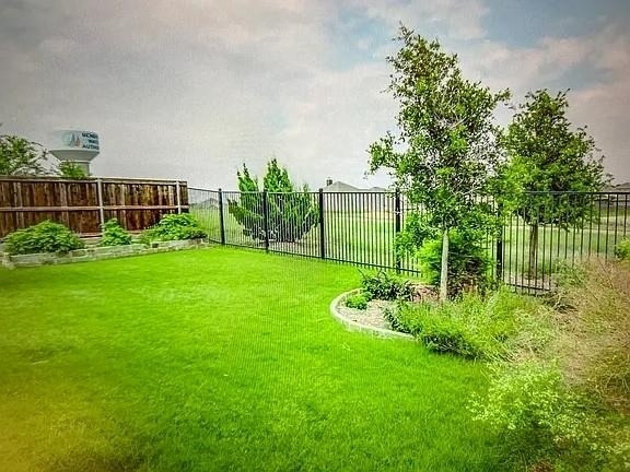 5541 Annie Creek Road - Photo 2