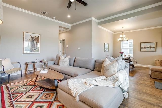 2700 James - Photo 2