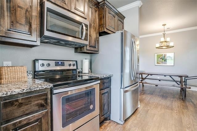 2700 James - Photo 8