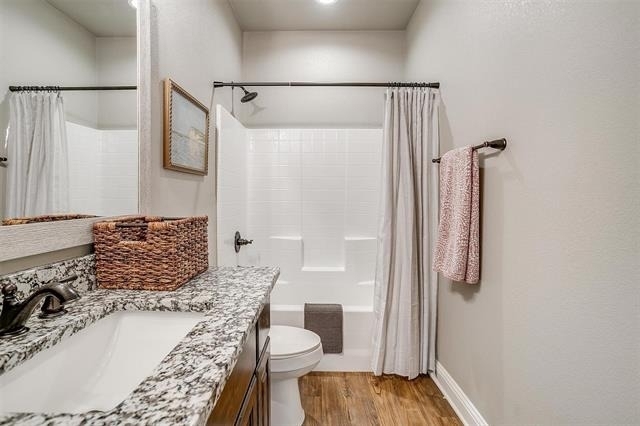 2700 James - Photo 15