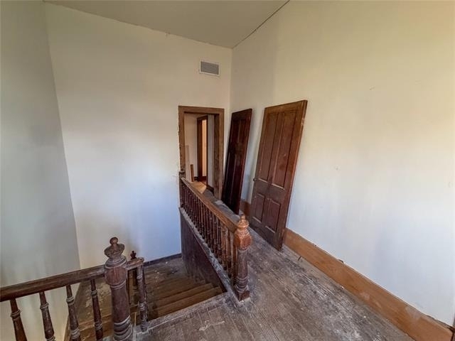 107 E Stone Street - Photo 10