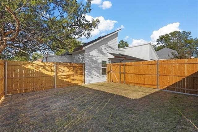 2217 Sayle Street - Photo 19