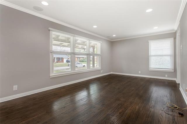 570 Bondstone Drive - Photo 3