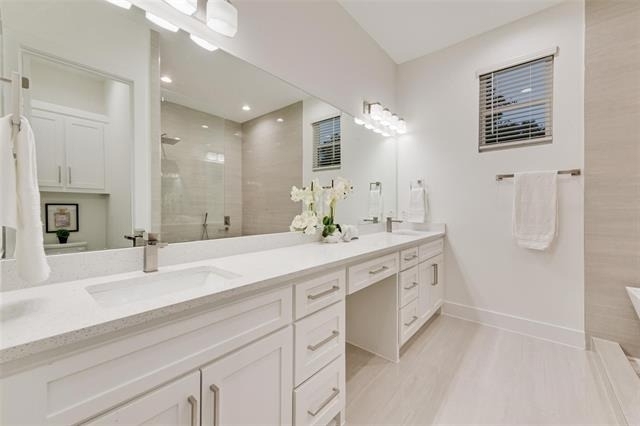 217 W Yarmouth Street - Photo 17