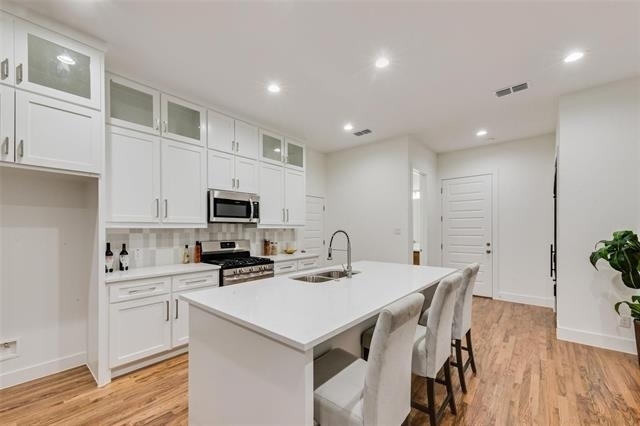 217 W Yarmouth Street - Photo 12
