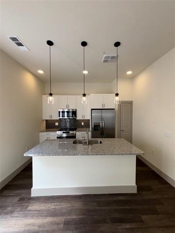 2036 Oak Grove - Photo 0