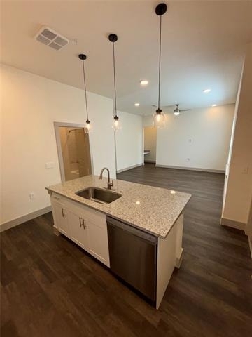 2036 Oak Grove - Photo 2