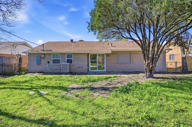 3833 Finley Road - Photo 16