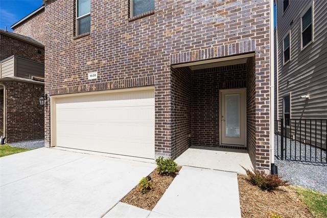 1530 Lake District Drive - Photo 1