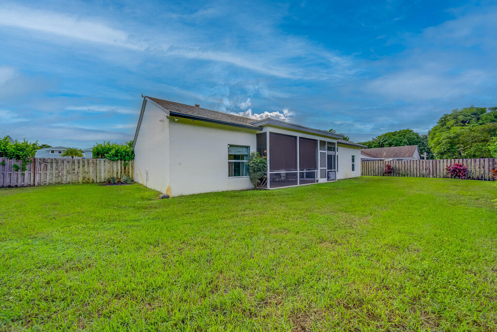 1853 Shower Tree Way - Photo 27