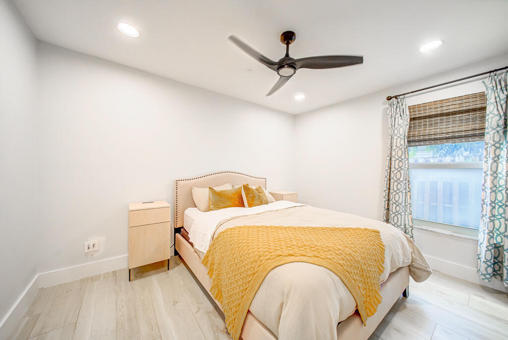1853 Shower Tree Way - Photo 23