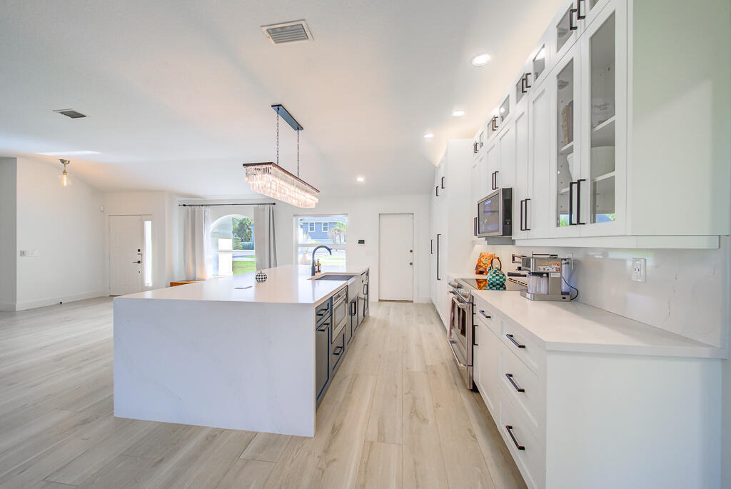 1853 Shower Tree Way - Photo 6