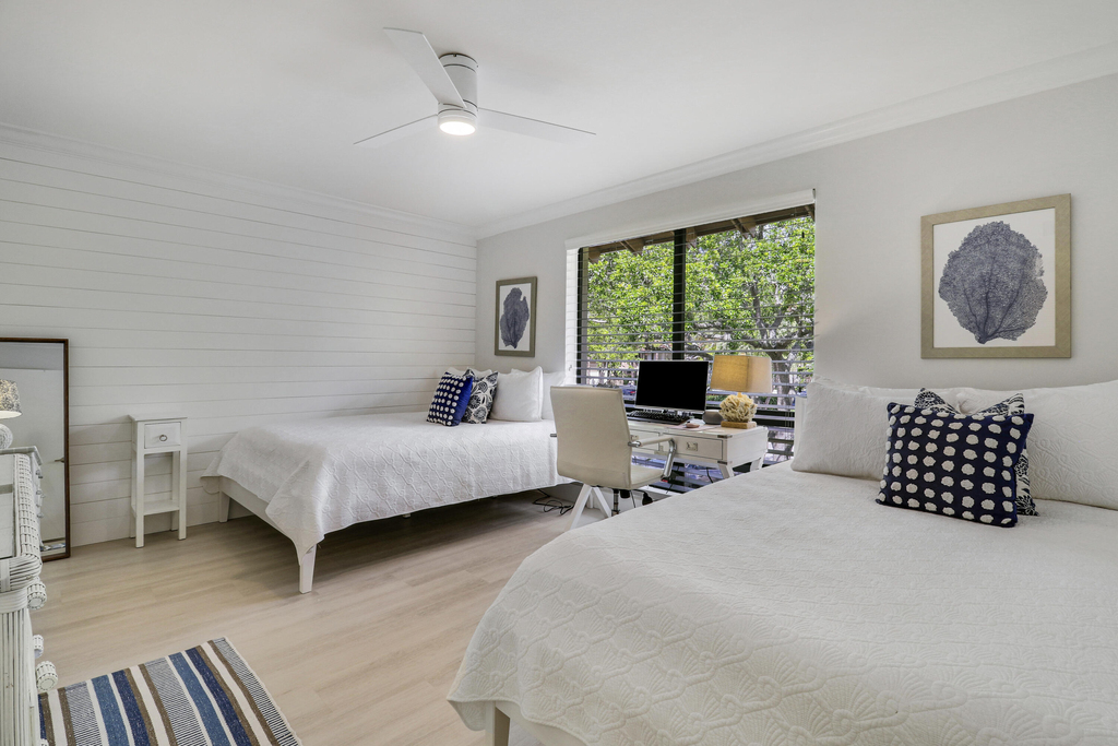 438 Brackenwood Lane S - Photo 32