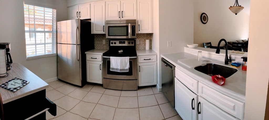 1140 Lake Shore Drive - Photo 3