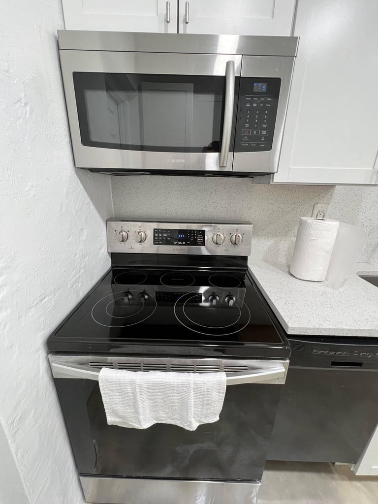 2648 Ne 15th Terrace - Photo 9