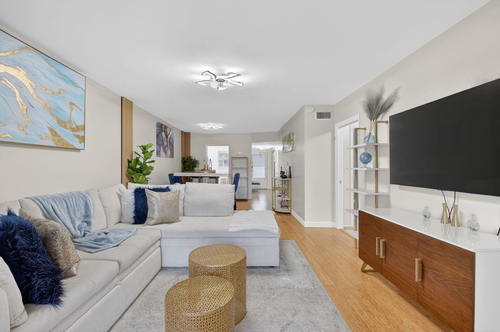 2340 Sw 22nd Avenue - Photo 12