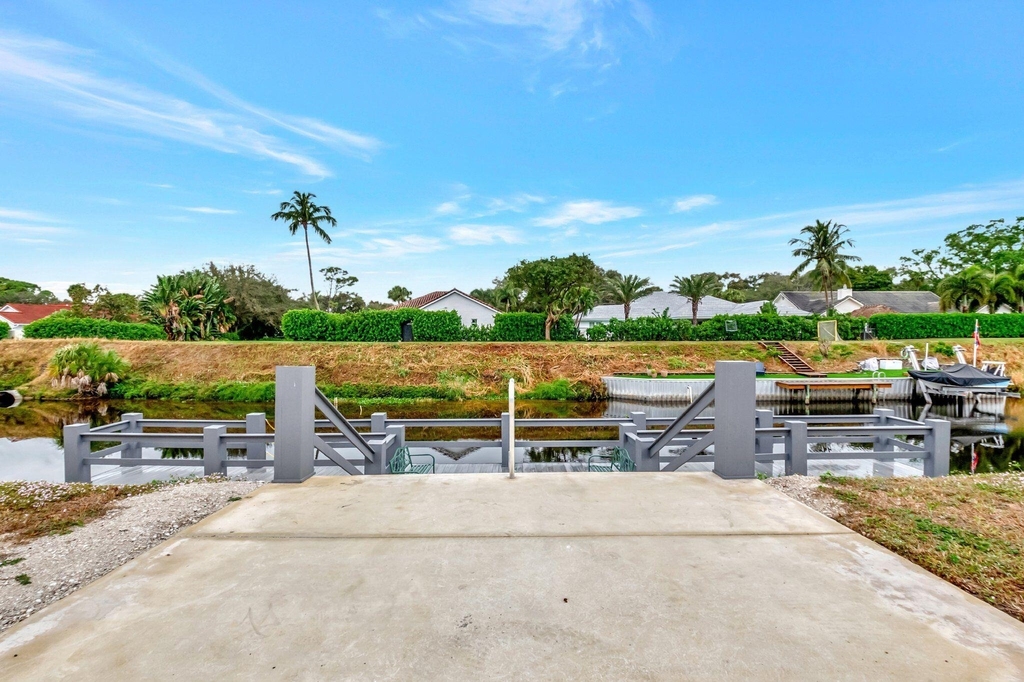 2340 Sw 22nd Avenue - Photo 37