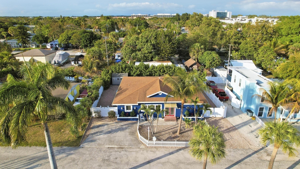 1827 Len Drive - Photo 13