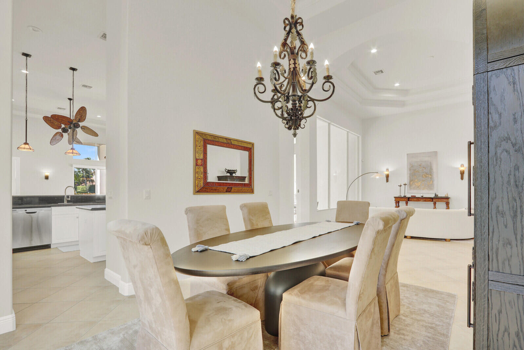 528 Les Jardin Drive - Photo 9