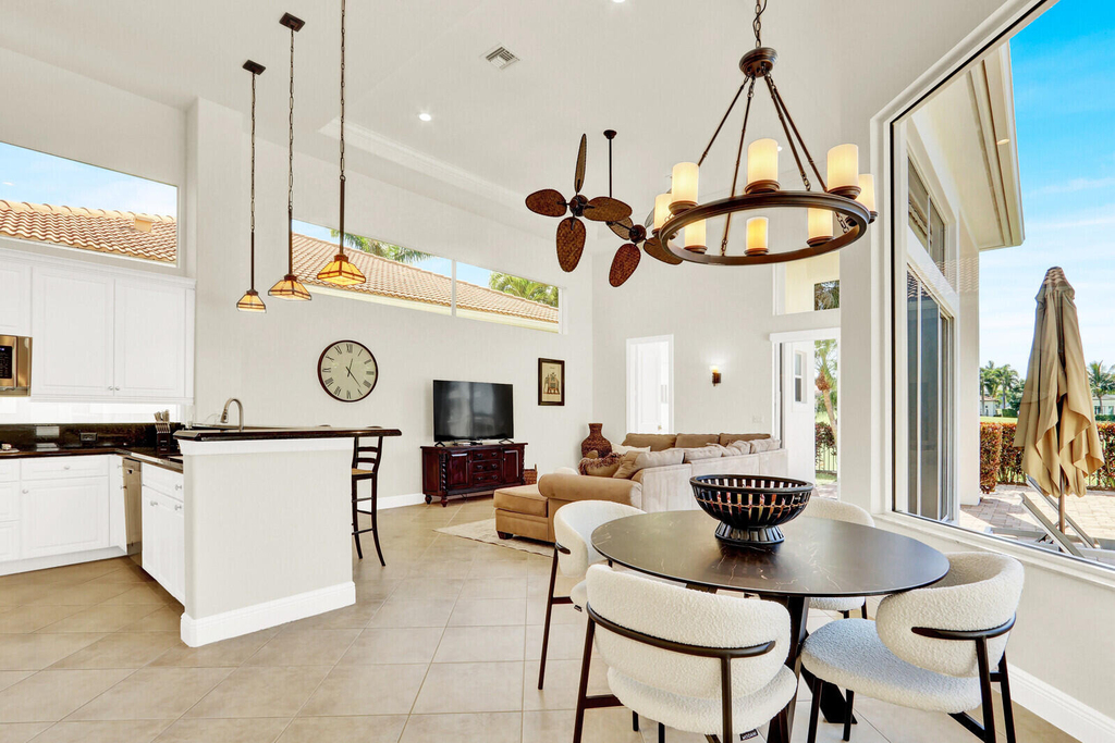 528 Les Jardin Drive - Photo 15