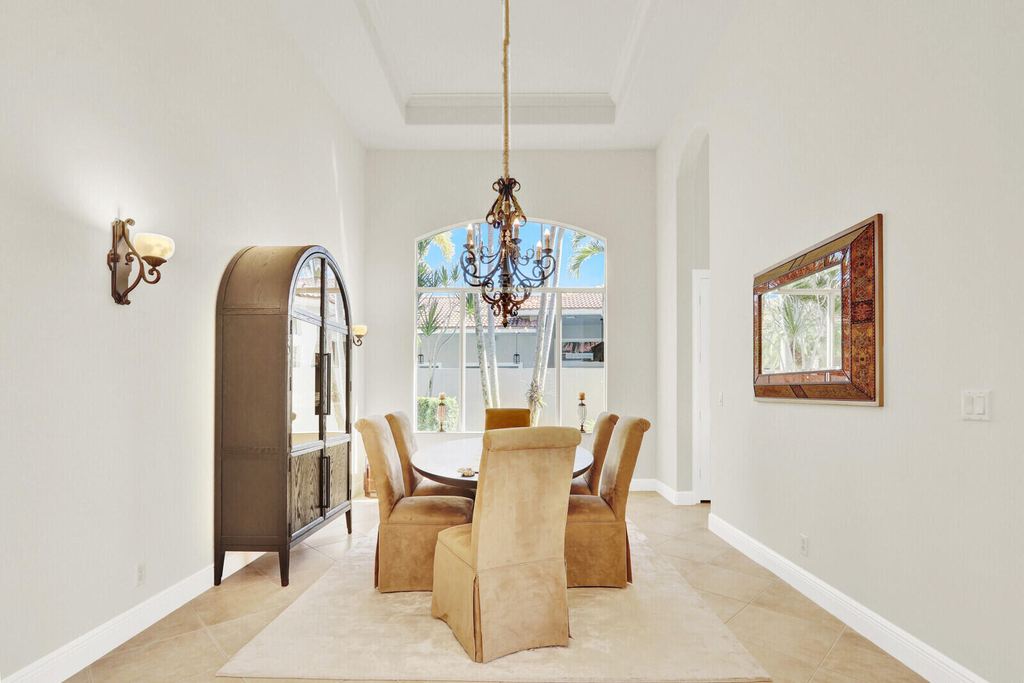 528 Les Jardin Drive - Photo 8