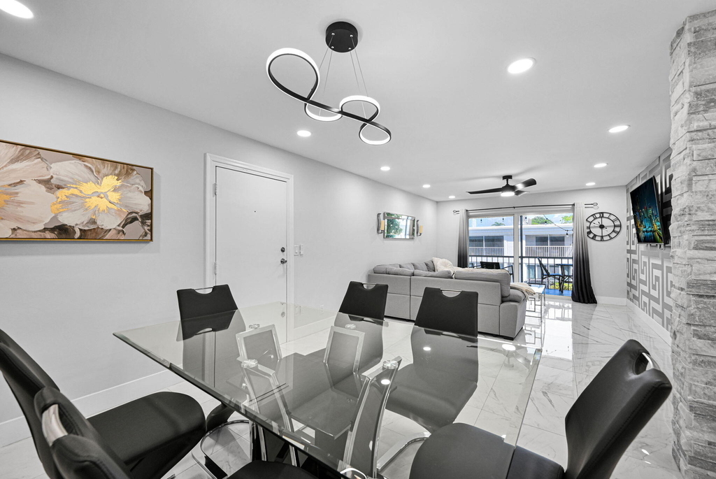 6279 Bay Club Drive - Photo 2