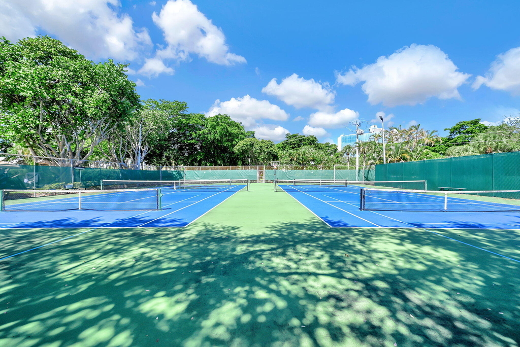 6279 Bay Club Drive - Photo 44