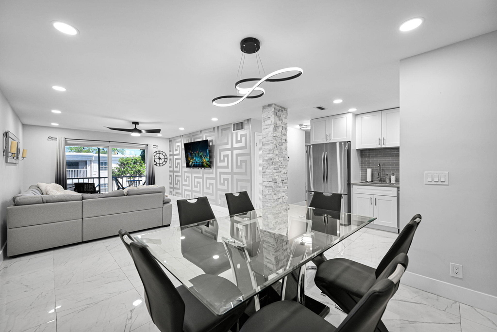 6279 Bay Club Drive - Photo 5