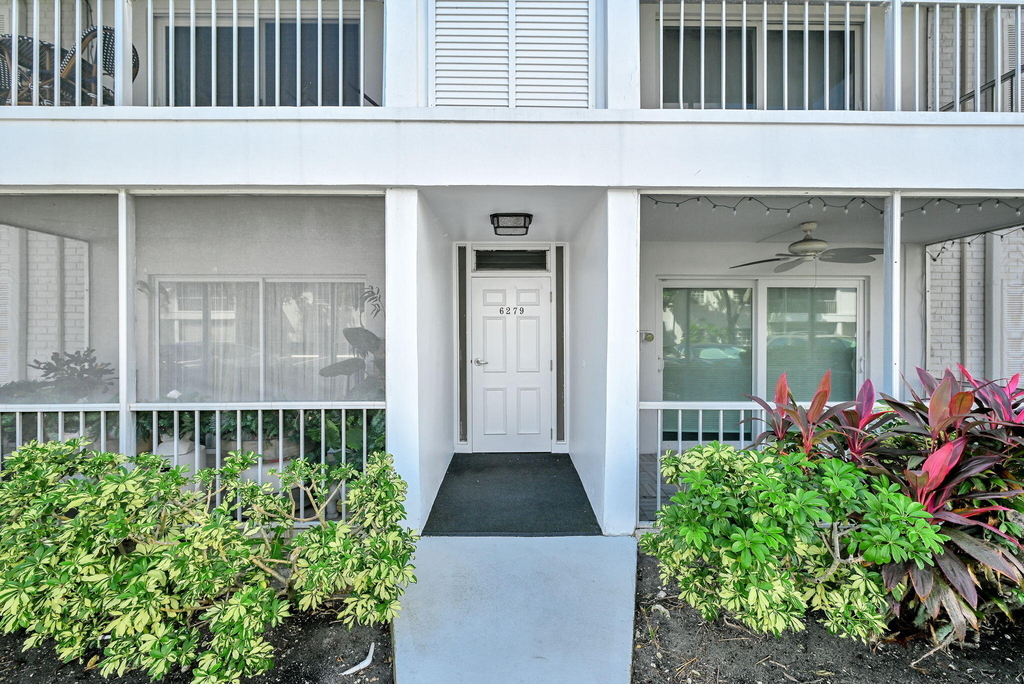 6279 Bay Club Drive - Photo 43