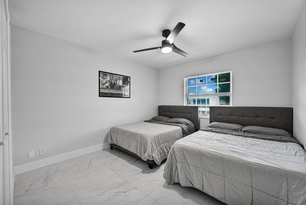 6279 Bay Club Drive - Photo 16