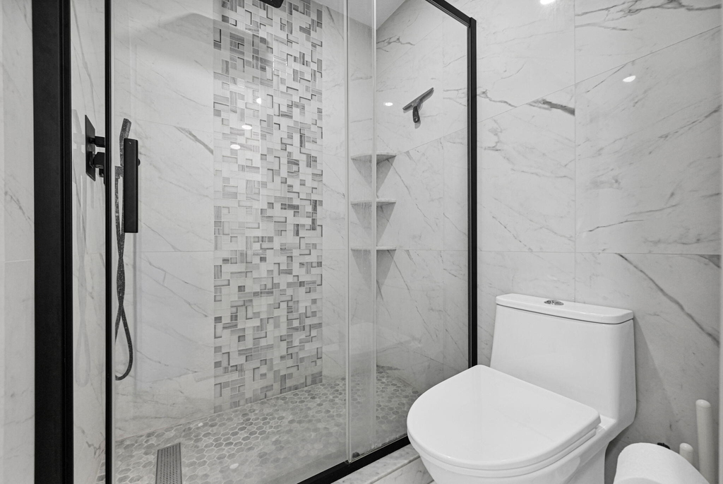 6279 Bay Club Drive - Photo 8