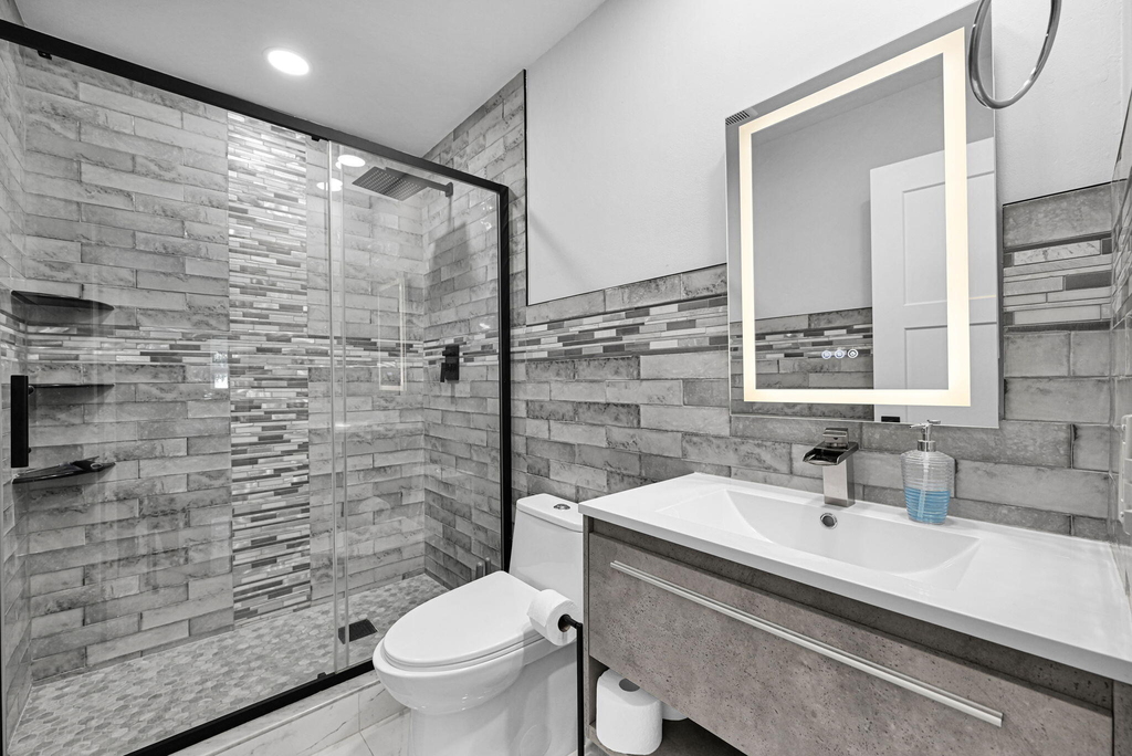 6279 Bay Club Drive - Photo 9