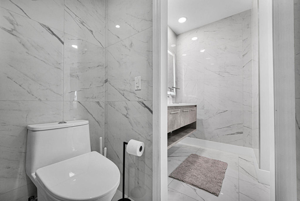 6279 Bay Club Drive - Photo 29