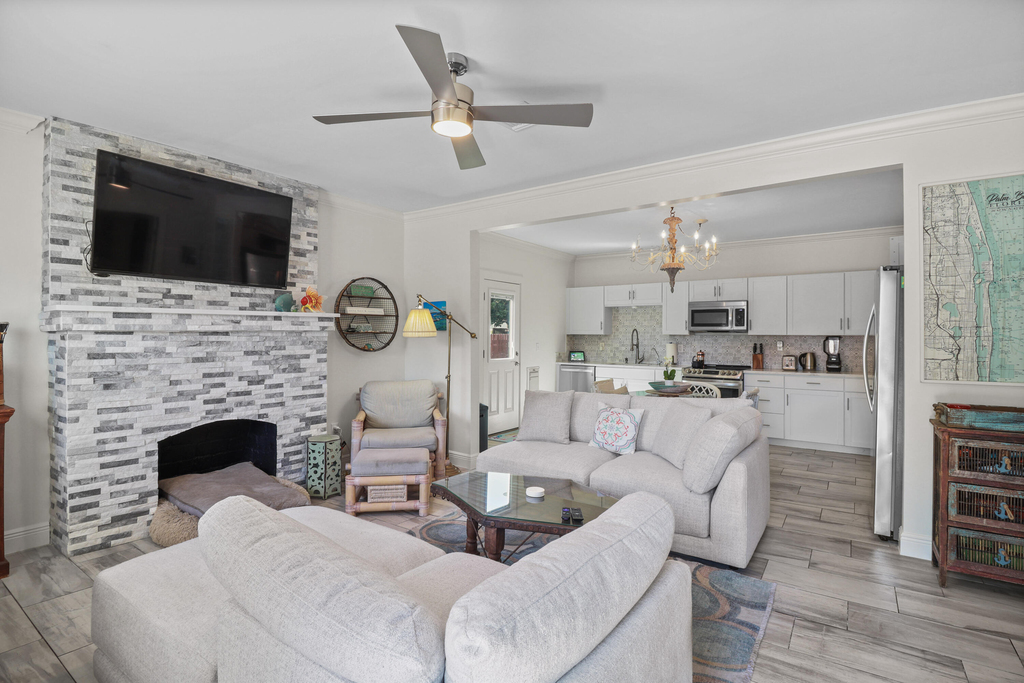 301 Hawthorne Drive - Photo 16