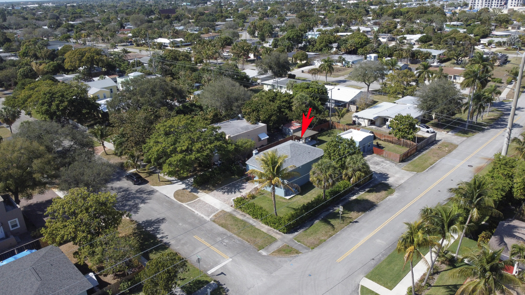 301 Hawthorne Drive - Photo 35
