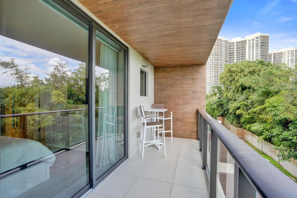3030 N Ocean Boulevard - Photo 33