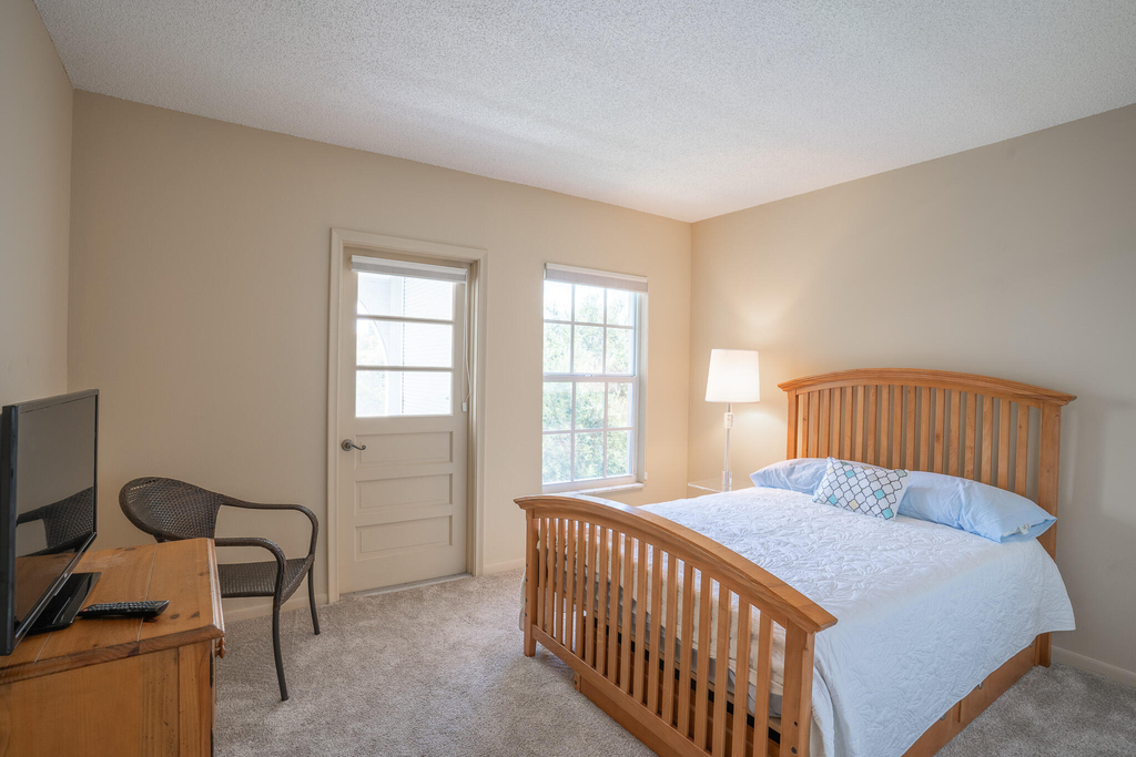 250 Ne 20th Street - Photo 5