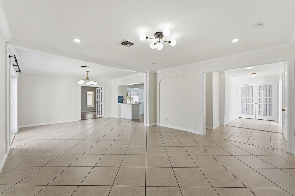 1641 Ne 56th Court - Photo 4