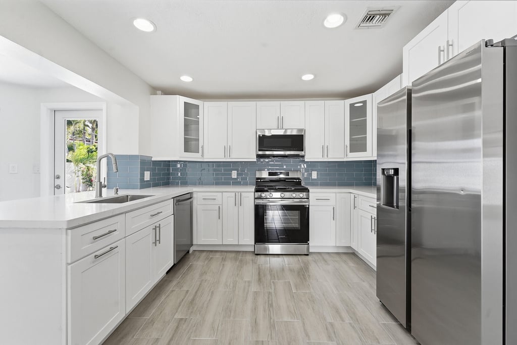 1641 Ne 56th Court - Photo 9