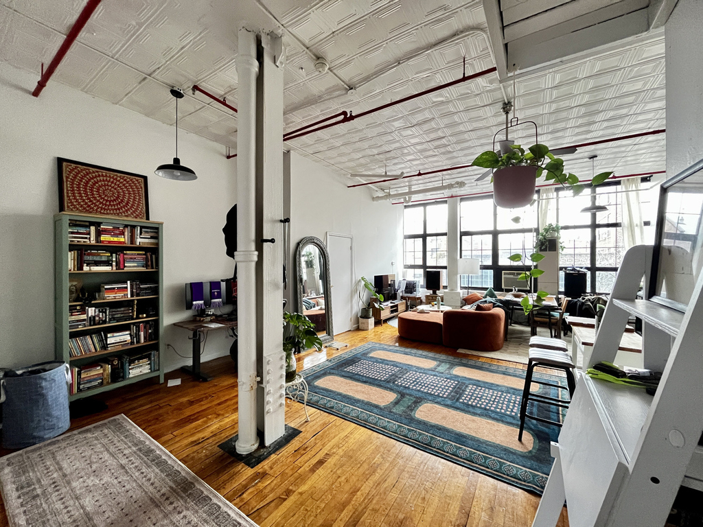 248 Mckibbin Street - Photo 0