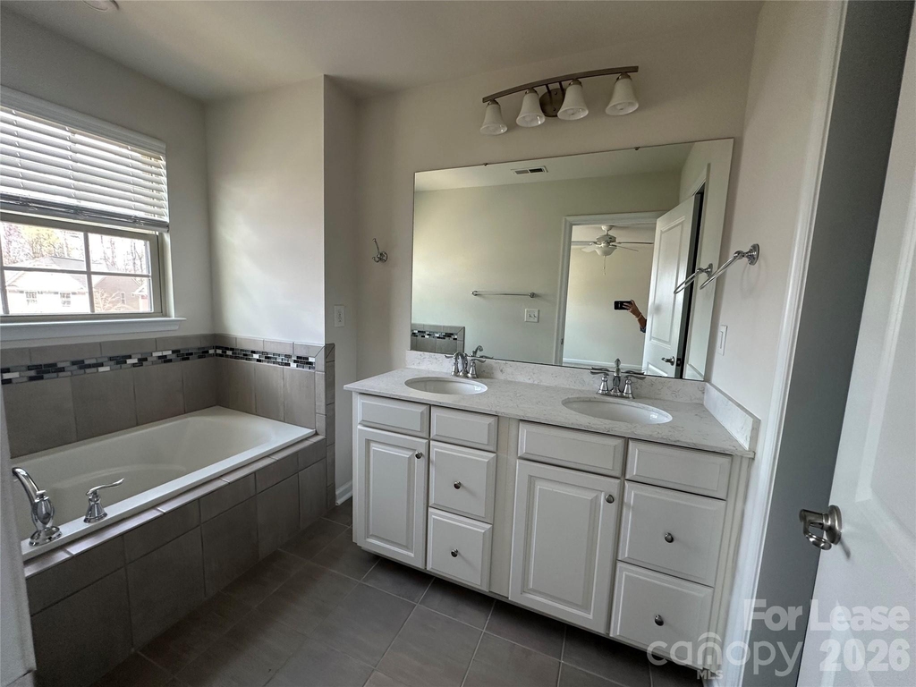 3612 Speer Boulevard - Photo 8