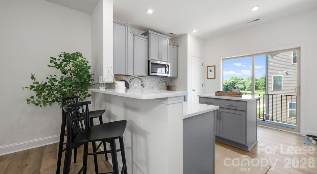 2635 W Trade Street - Photo 6